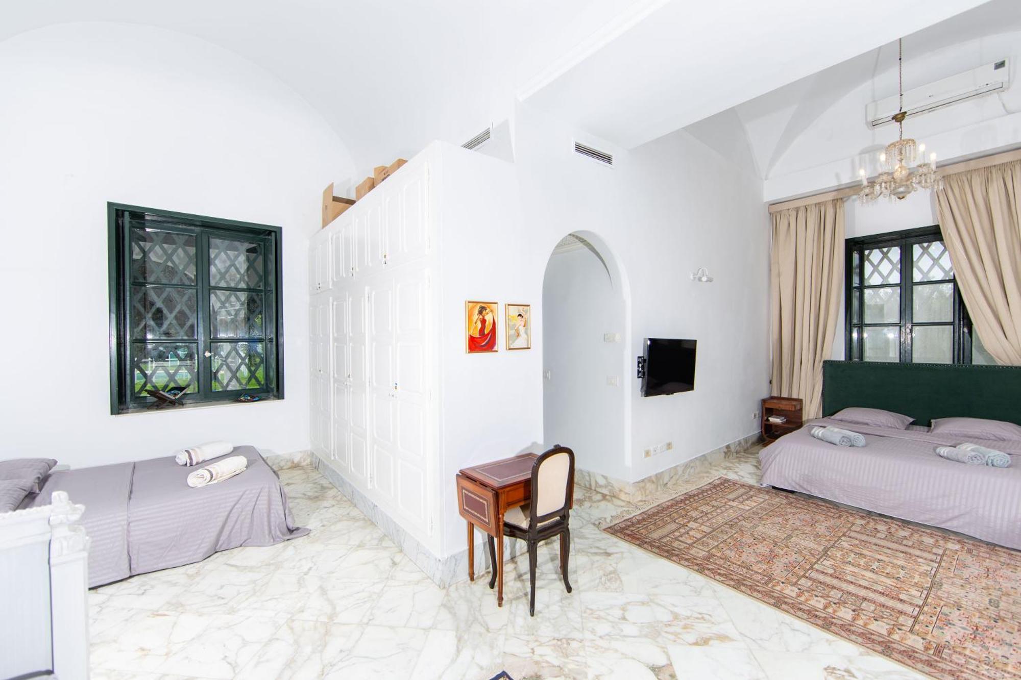 Appartement Prive Dans Une Grande Maison D'Hote La Marsa Eksteriør billede